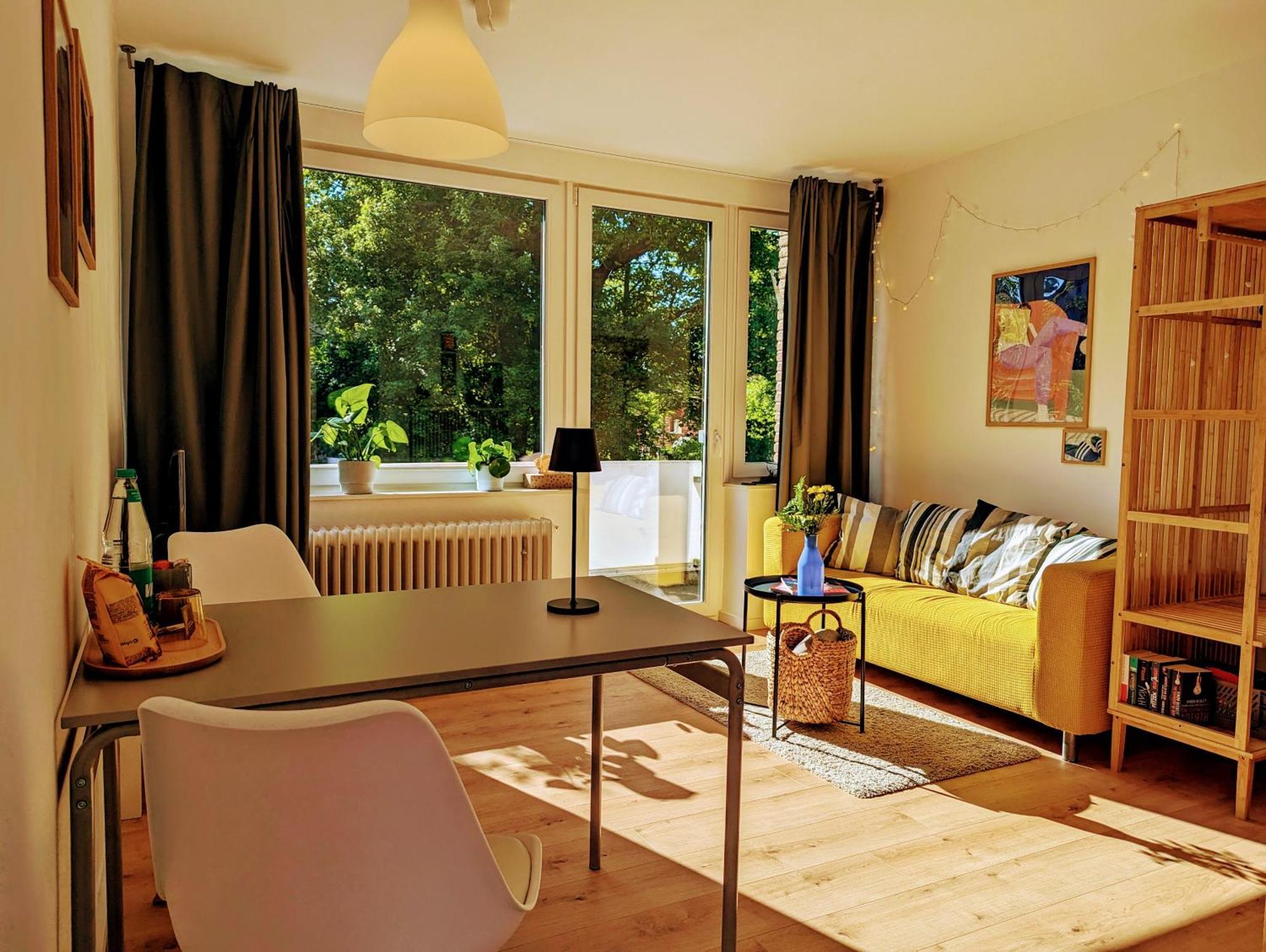 Apartment Mit Balkon In Hannover-ahlem Hannover